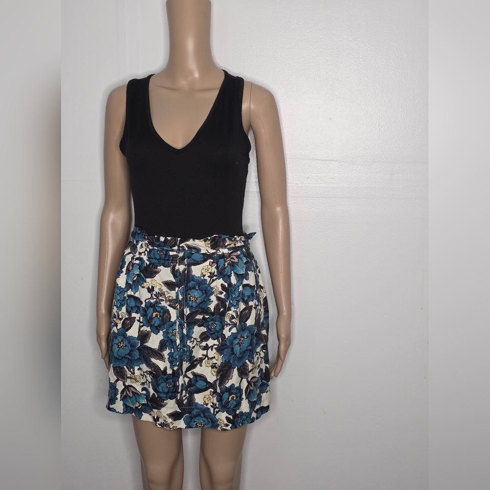 LOFT Women's Floral Blue and White  Skirt Size XSP